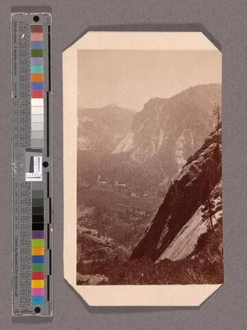 Glacier Point from Eagle Point Trail. Yo Semite