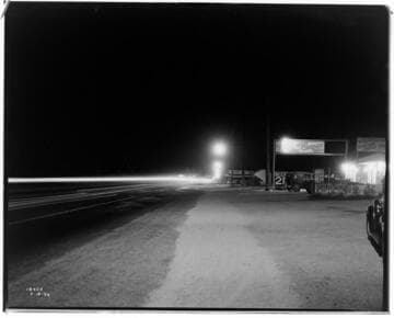 L1.2 - Lighting, streets - Sodium Vapor street lamps