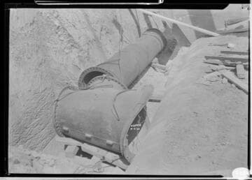 Big Creek PH #2 - T piece and pipe section in ditch at valvehouse