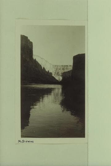 Looking upstream from second camp of Bus Hatch party. Near Kwagunt Creek