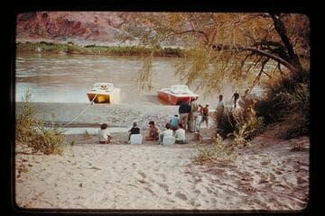 Two 24' boats at Lees Ferry