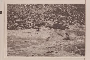 Con Rodin in Rapid 22 in Cataract Canyon. Pathe-Bray party