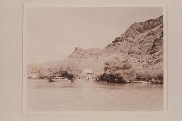 Watching departure of 1947 Nevills party from Lees Ferry. Marston photo from the "Joan" in midstream. Lees Ferry gauge: 35,800 cfs
