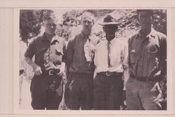 Seager, Weatherhead, Galloway, Adger. Part of Eddy crew near Kolb studio