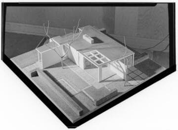Sectional demountable building models