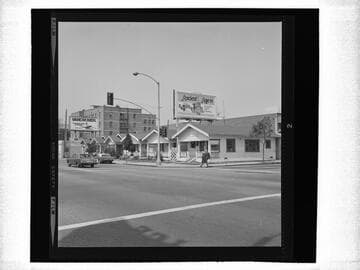 Houses on northwest corner of Broadway and Fifth Streets, Santa Monica