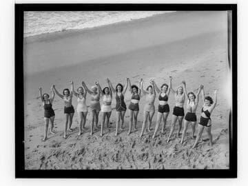 Deauville Club beauty contestants posing on the beach, Santa Monica