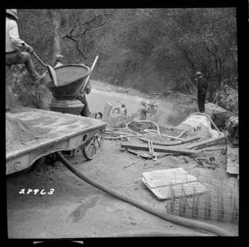Kaweah #2 - Flume 1 - Guniting transition
