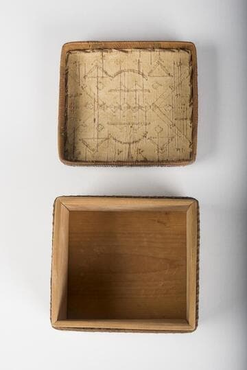 Quillwork Box