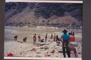 Preparing to picture the placering sequence at the mouth of Tapeats Creek; left to right: Rod Sanderson as Sumner;John Doerr as Dunn;Herb Hirst as Russ Haverick;Buzz Belknap as Seneca Howland; Bob Malott as Bradley; Ballard Atherton as